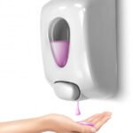 palma-mano-tomando-jabon-liquido-dispensador-ilustracion-icono-aislado_134830-238